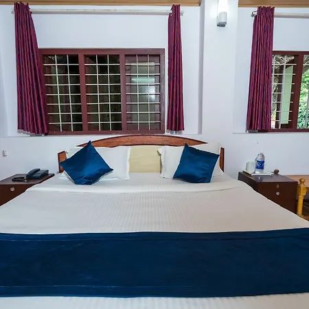 Oyo 10262 Hotel Munnar Rock